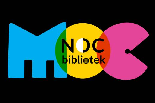 Na czarnym tle napisy kolorową czcionką: Noc Bibliotek, Moc Bibliotek