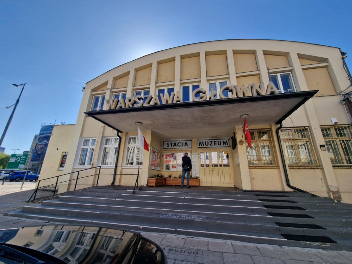 Budynek Stacji Muzeum, widok od strony ul. Towarowej.
