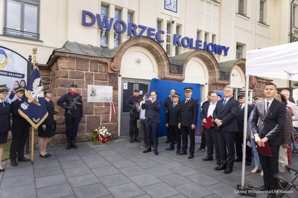 140 DŻID